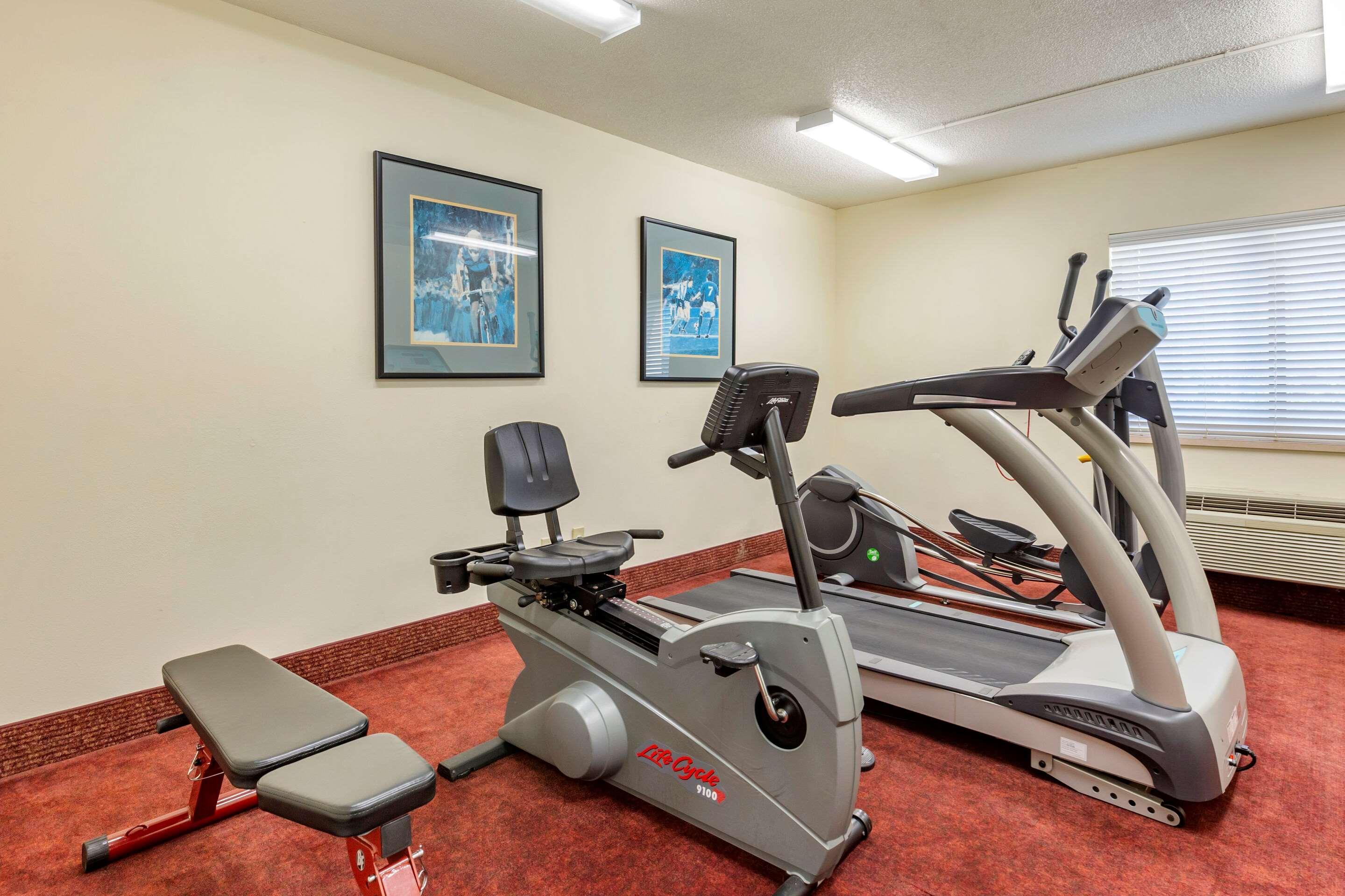 Quality Inn & Suites Raleigh Durham Airport Morrisville Exterior foto